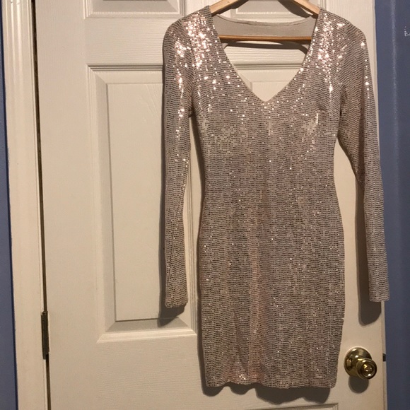 Dress - Picture 2 of 2